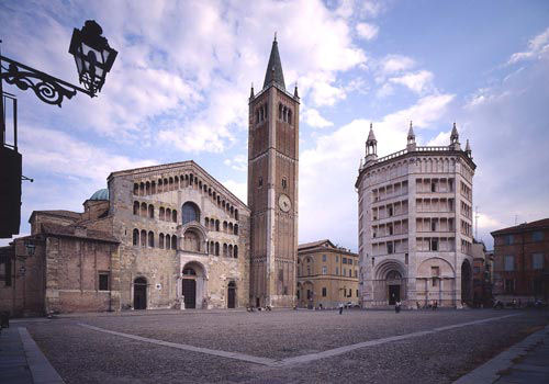 PARMA (ITALY) Summer Seminar in Current Developments in European Law (run until 2012, 6 editions)